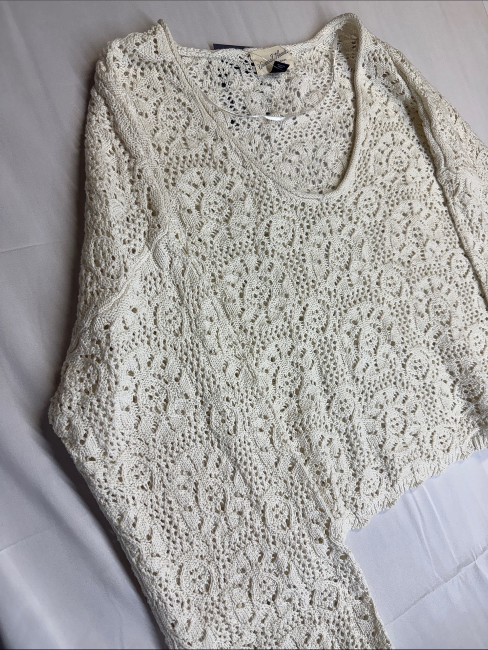 Universal Thread sweater - Picture 2 of 6